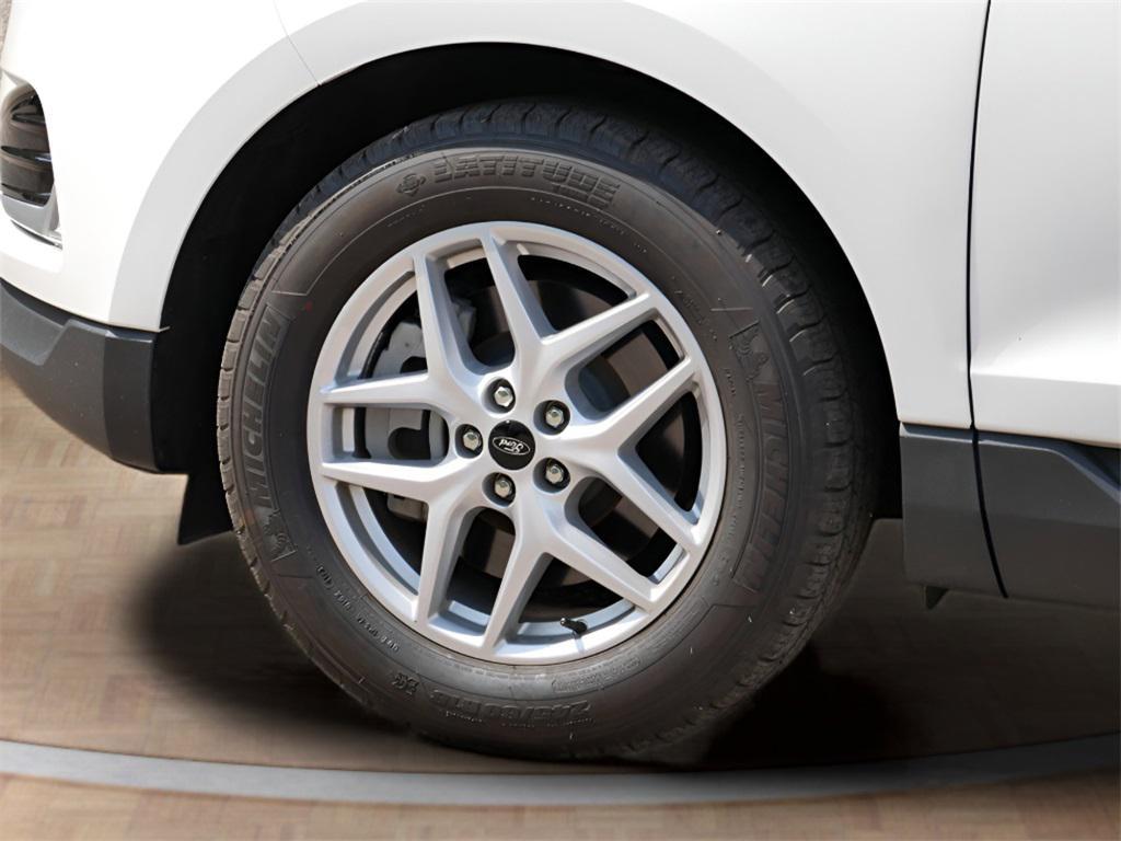 used 2023 Ford Edge car, priced at $29,995