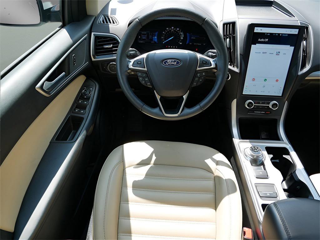 used 2023 Ford Edge car, priced at $29,995