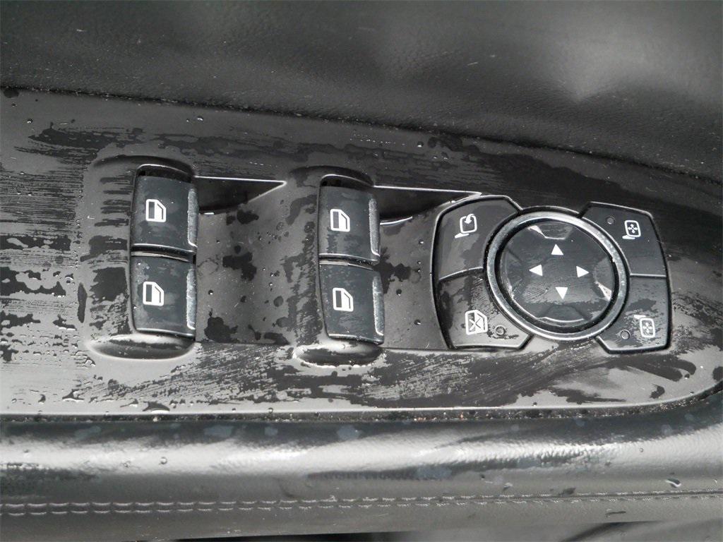 used 2023 Lincoln Nautilus car, priced at $43,000