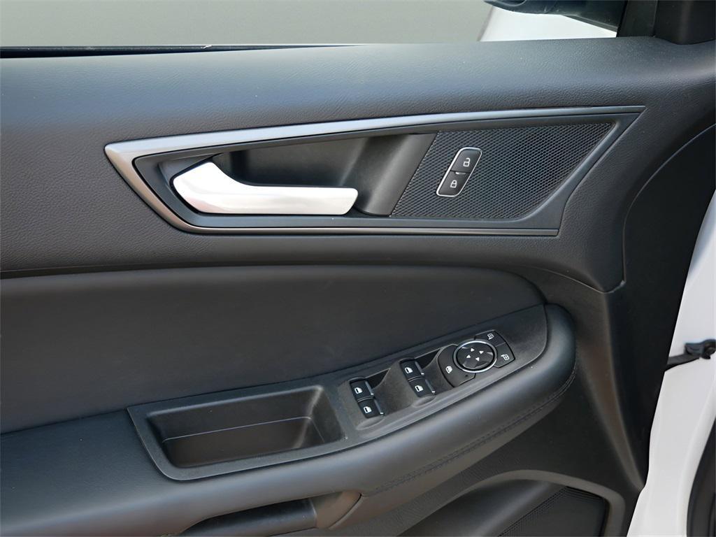 used 2022 Ford Edge car, priced at $21,995