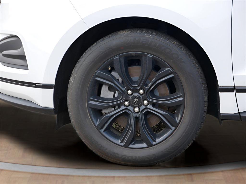 used 2022 Ford Edge car, priced at $21,995