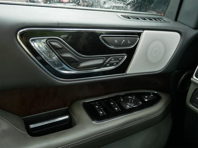 used 2022 Lincoln Navigator car, priced at $65,955