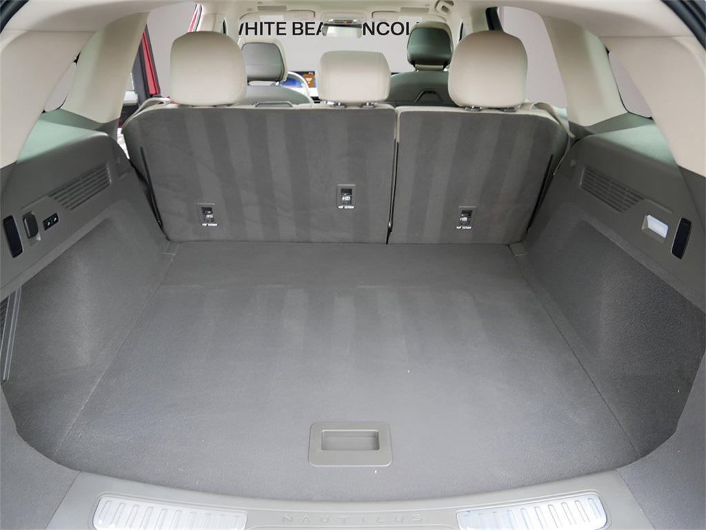 used 2024 Lincoln Nautilus car, priced at $56,995