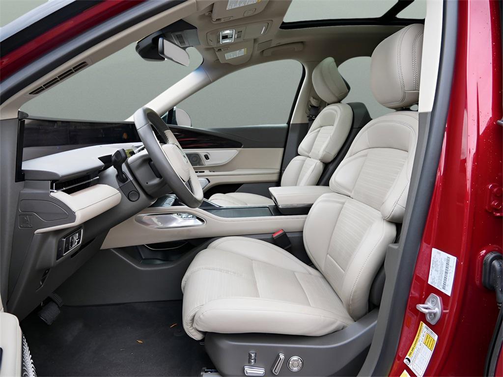 used 2024 Lincoln Nautilus car, priced at $56,995