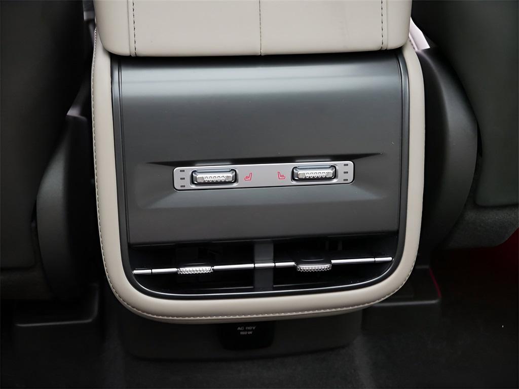 used 2024 Lincoln Nautilus car, priced at $56,995