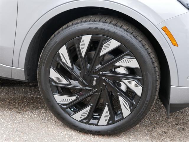 used 2024 Lincoln Nautilus car, priced at $65,900