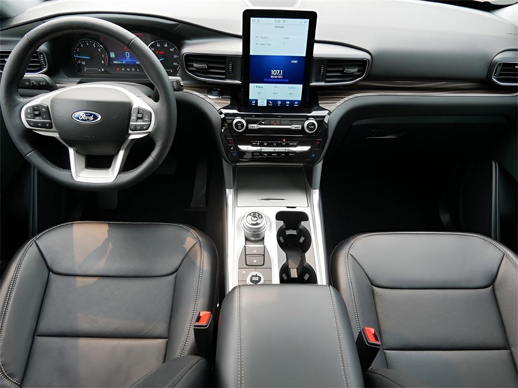 used 2024 Ford Explorer car, priced at $42,995
