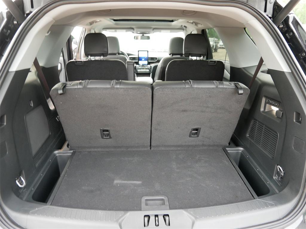 used 2024 Ford Explorer car, priced at $42,995