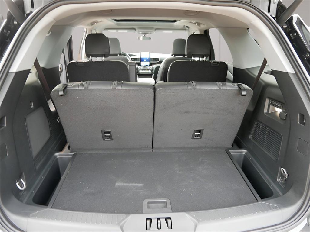 used 2024 Ford Explorer car, priced at $42,995