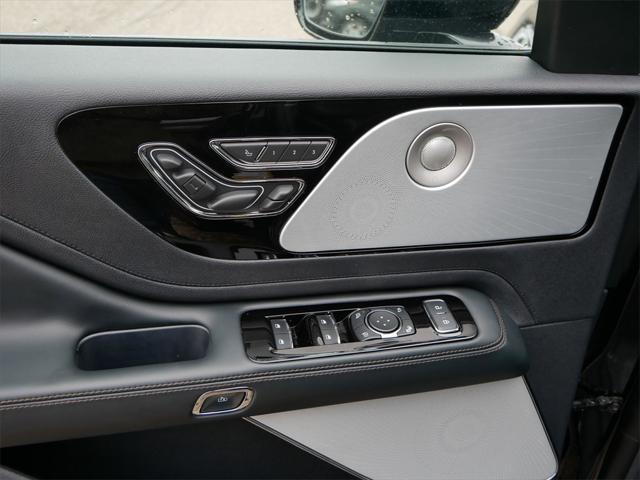 used 2025 Lincoln Aviator car, priced at $71,995