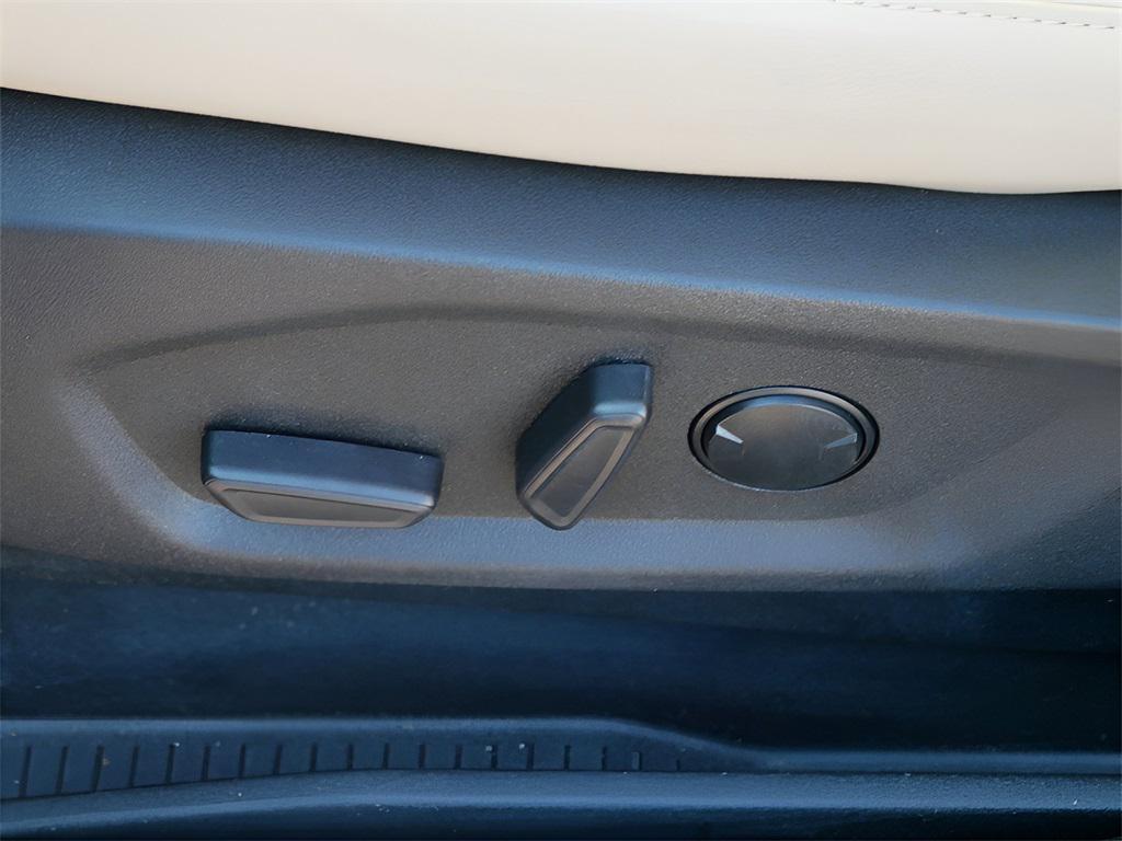 used 2024 Ford Edge car, priced at $28,495