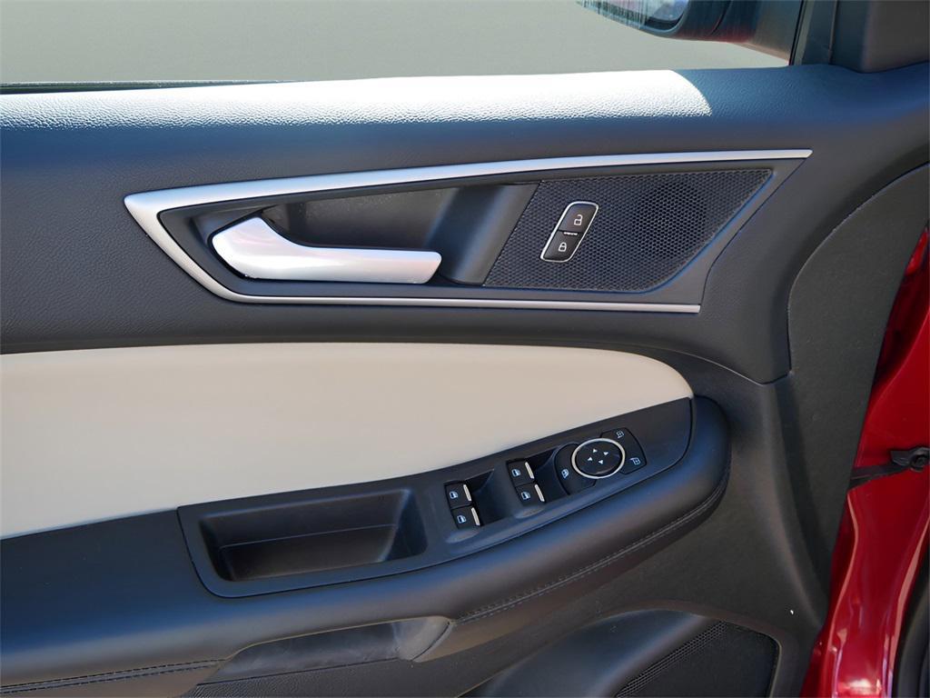 used 2024 Ford Edge car, priced at $28,495