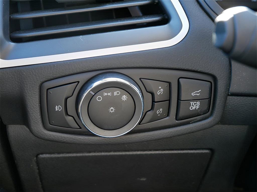 used 2024 Ford Edge car, priced at $28,495