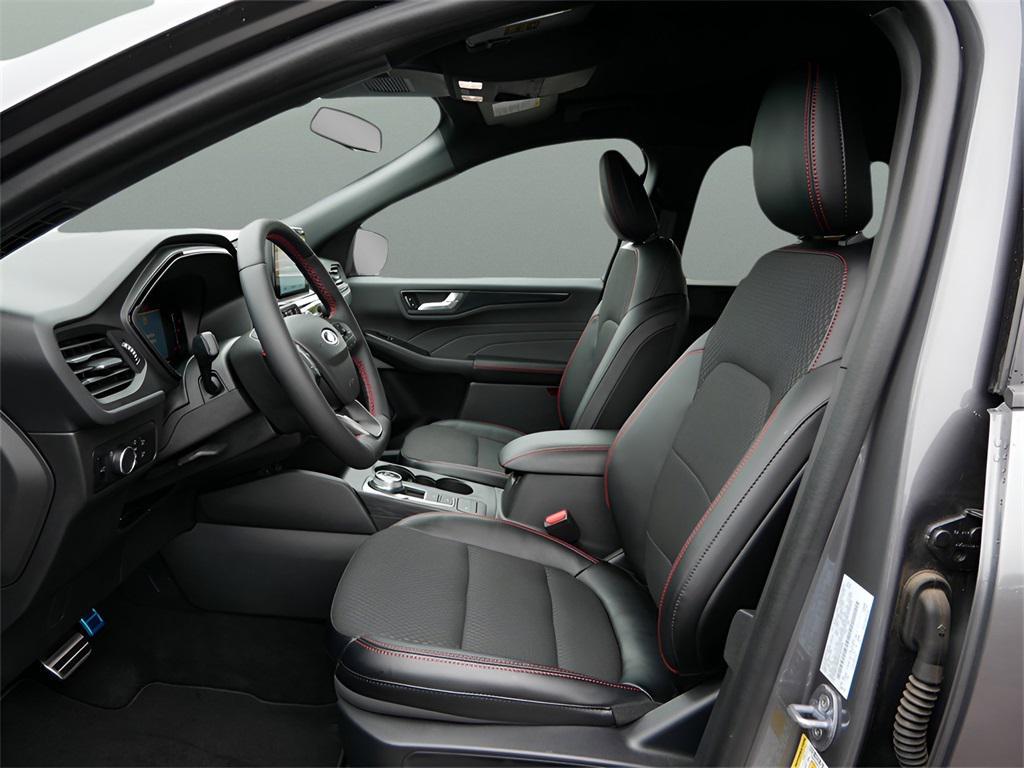 used 2024 Ford Escape car, priced at $27,500