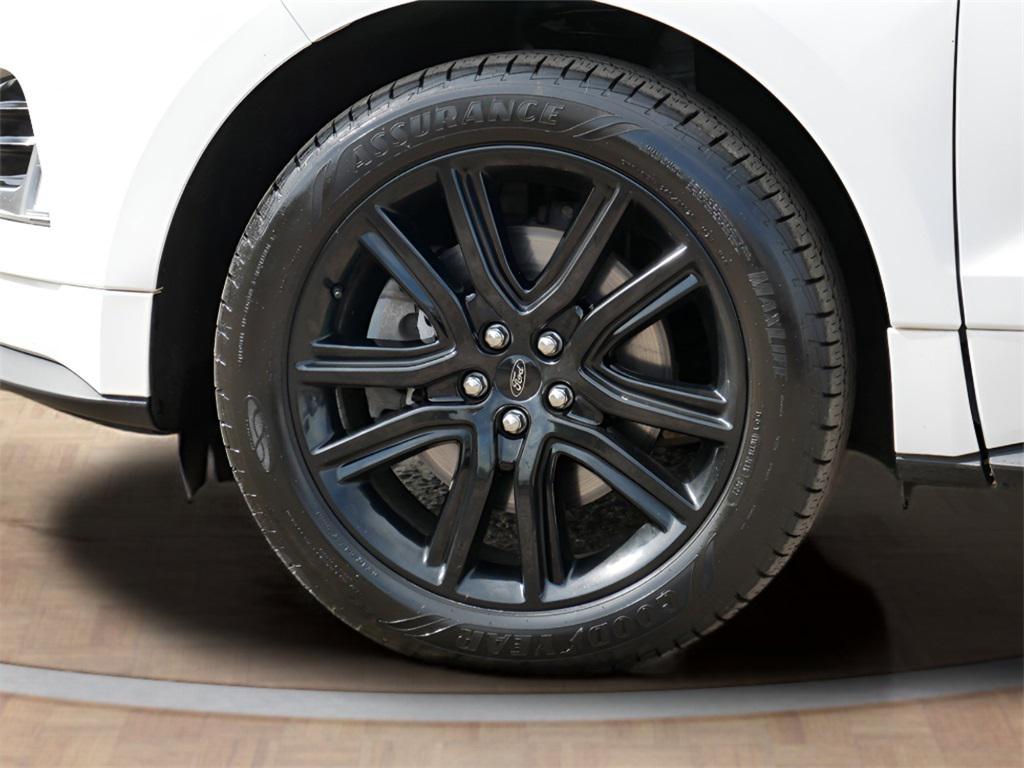 used 2020 Ford Edge car, priced at $21,995