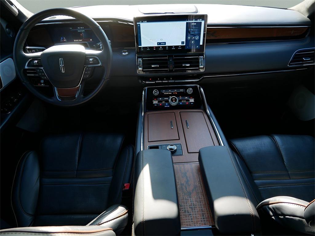 used 2024 Lincoln Navigator car, priced at $80,995