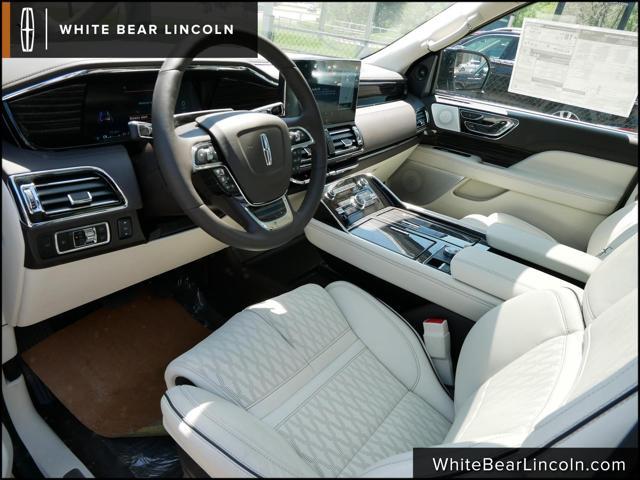 new 2024 Lincoln Navigator car