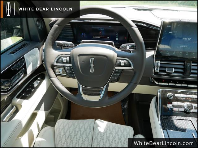 new 2024 Lincoln Navigator car