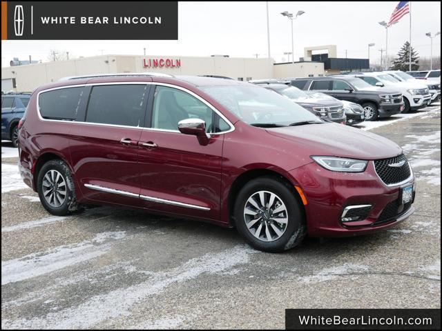 used 2021 Chrysler Pacifica Hybrid car, priced at $33,995