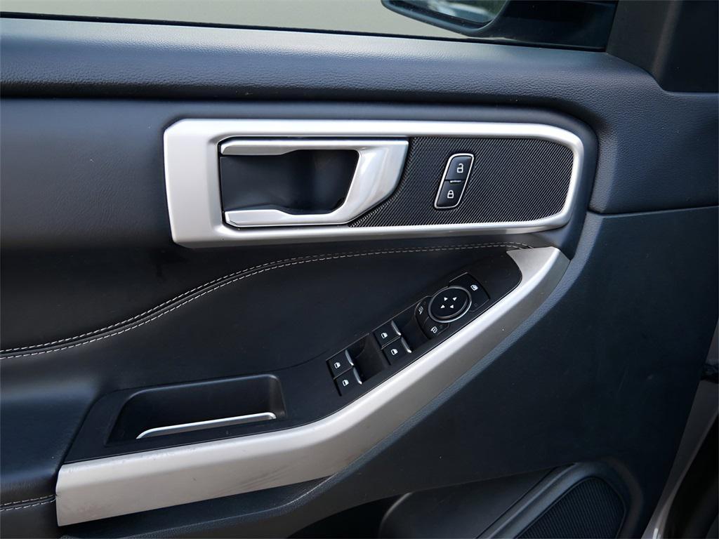 used 2023 Ford Explorer car, priced at $35,995