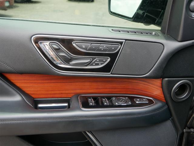 used 2019 Lincoln Navigator car, priced at $43,995