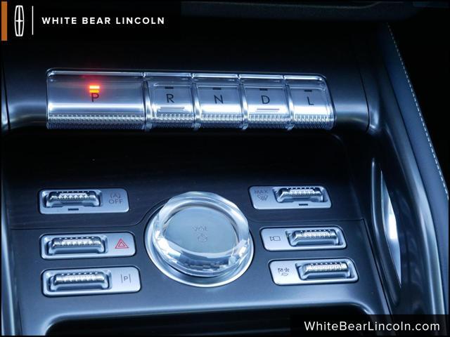 new 2024 Lincoln Nautilus car