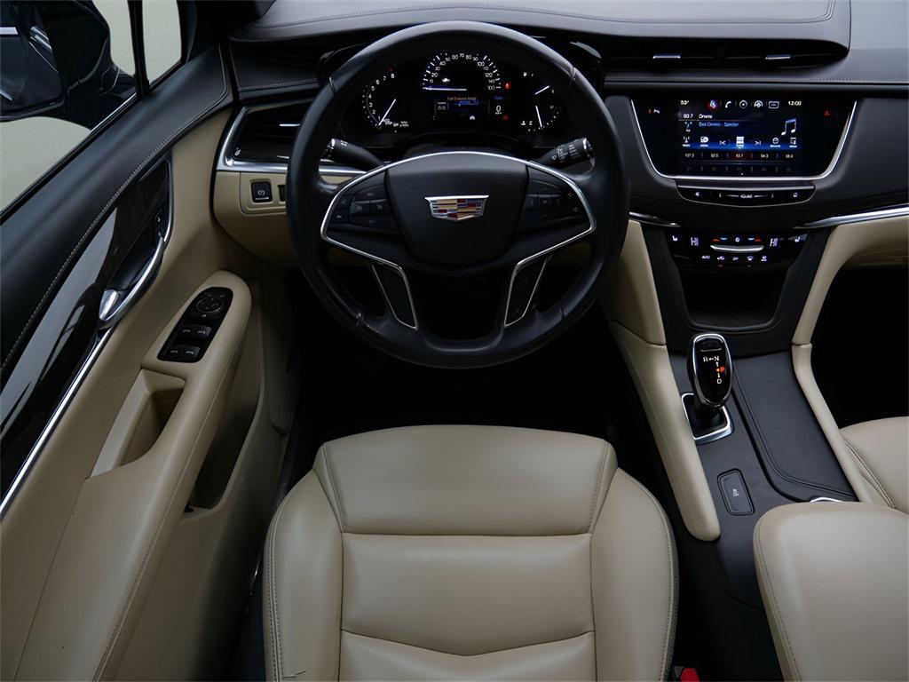 used 2018 Cadillac XT5 car, priced at $19,995