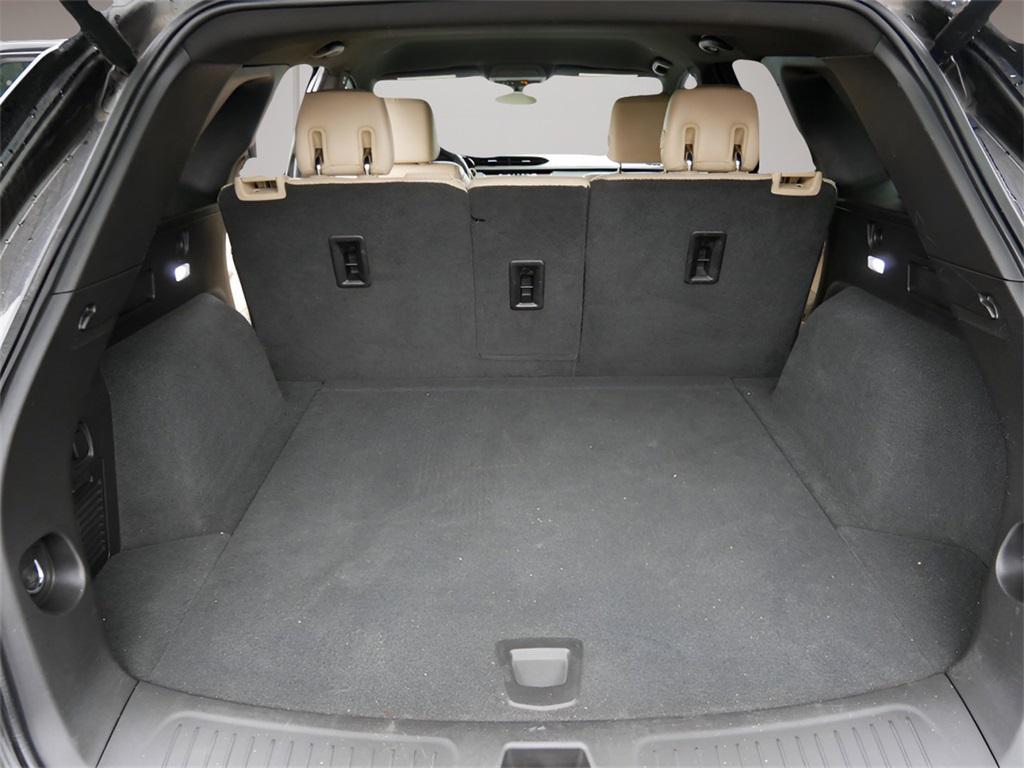 used 2018 Cadillac XT5 car, priced at $19,995