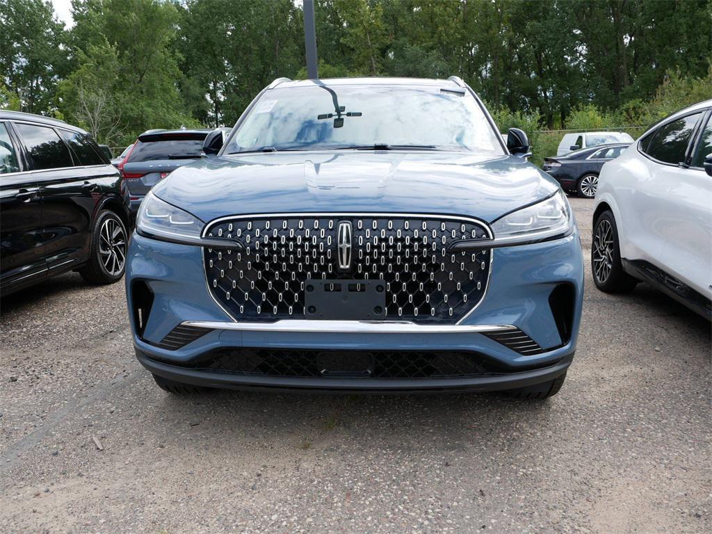 used 2025 Lincoln Aviator car