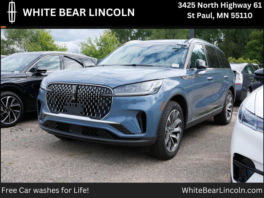 used 2025 Lincoln Aviator car