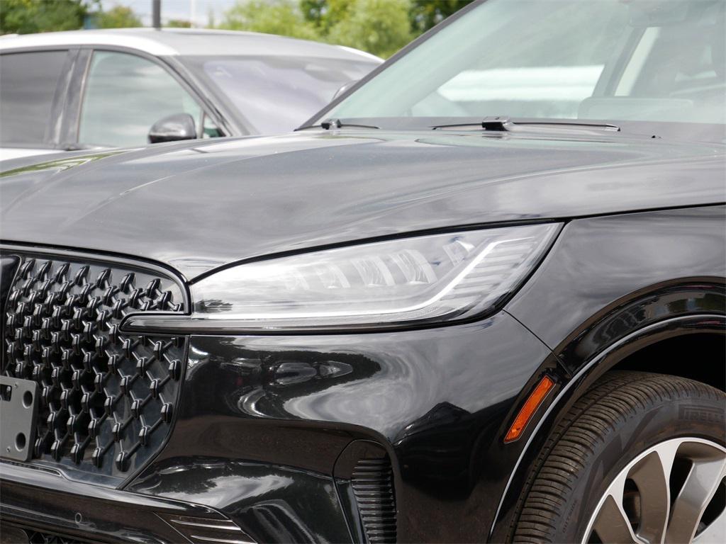 used 2025 Lincoln Aviator car, priced at $57,995