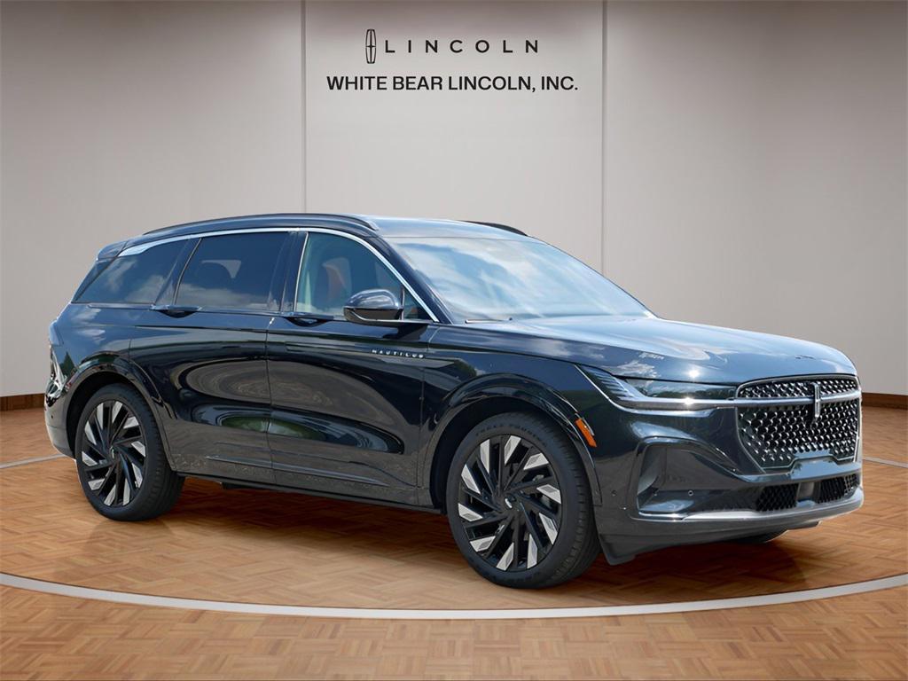used 2024 Lincoln Nautilus car, priced at $68,495
