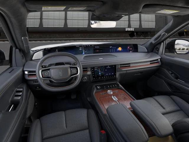 new 2025 Lincoln Navigator car, priced at $132,735
