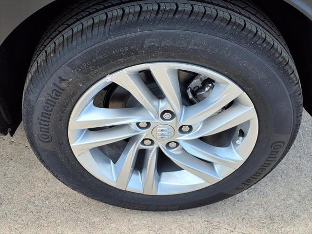 new 2025 Buick Envista car, priced at $26,280