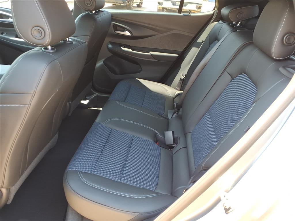 new 2025 Buick Envista car, priced at $25,280