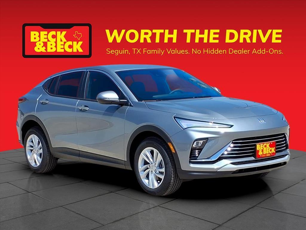 new 2025 Buick Envista car, priced at $25,280