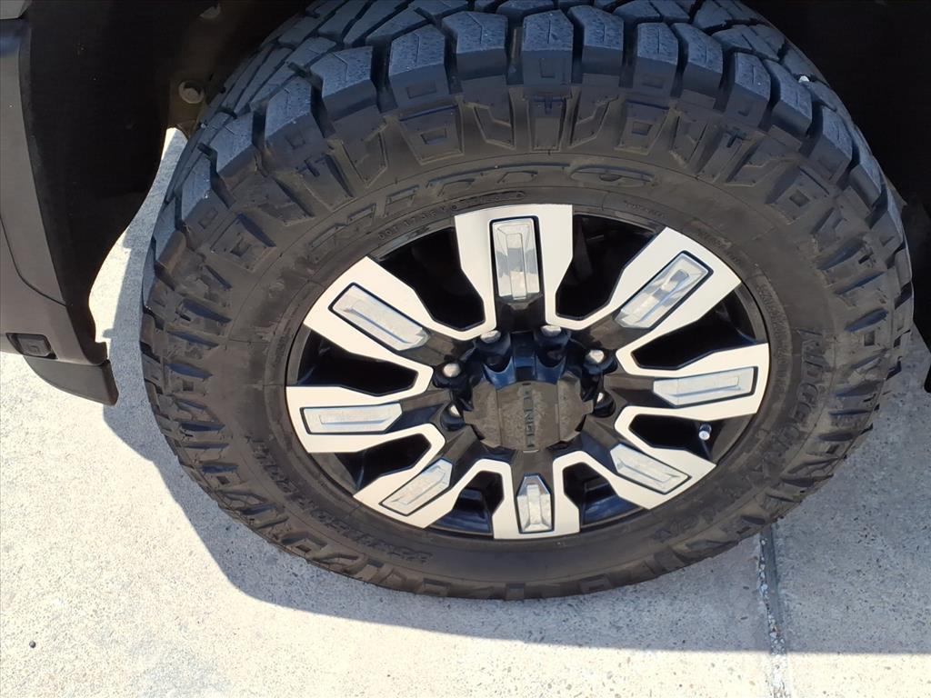 used 2024 GMC Sierra 2500 car, priced at $67,995