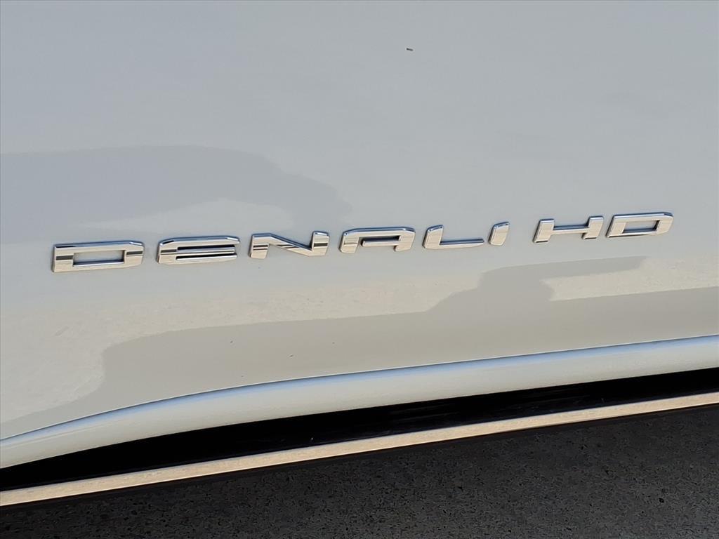 used 2024 GMC Sierra 2500 car, priced at $67,995