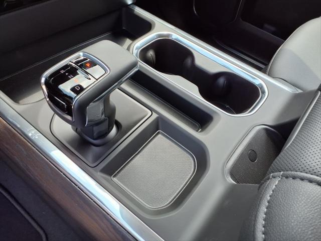 new 2025 GMC Sierra 1500 car, priced at $53,325