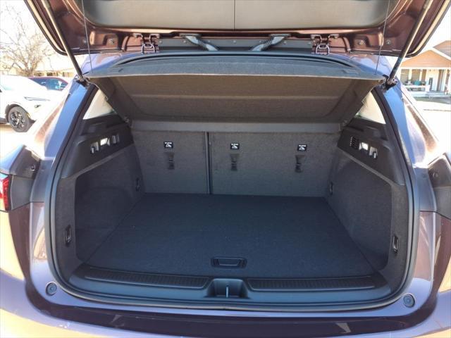 new 2025 Buick Envision car, priced at $36,890