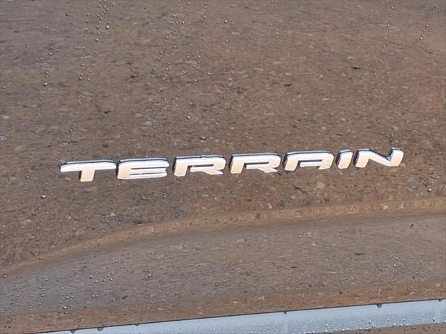 new 2025 GMC Terrain car, priced at $30,390