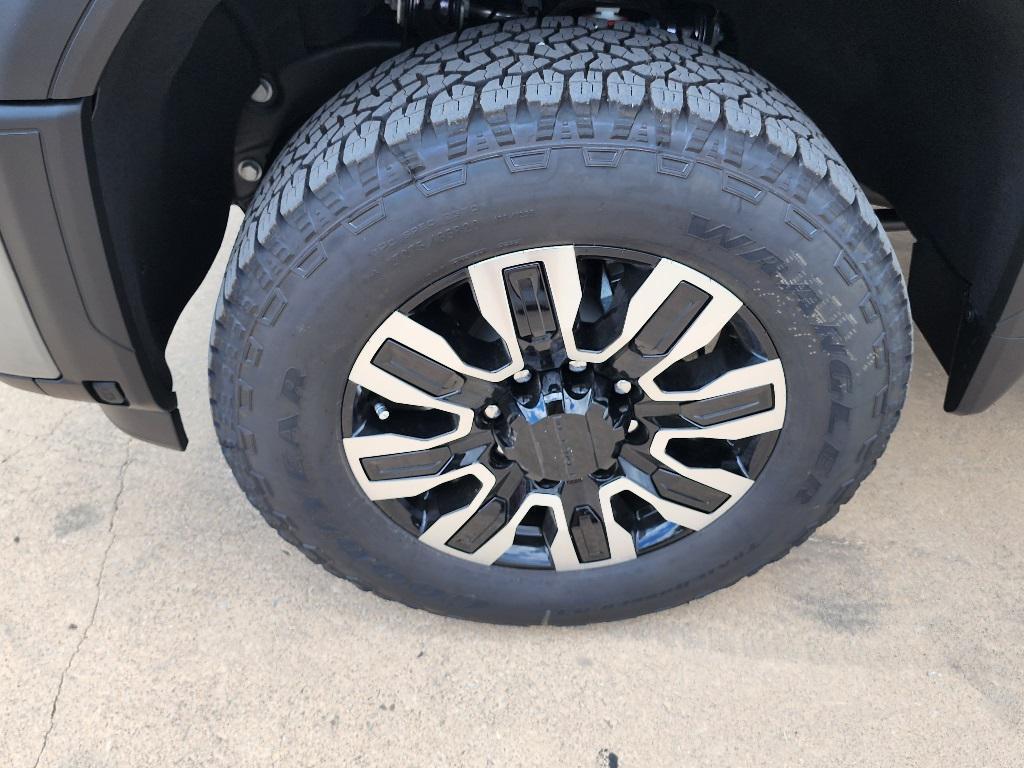 new 2025 GMC Sierra 2500 car, priced at $88,385