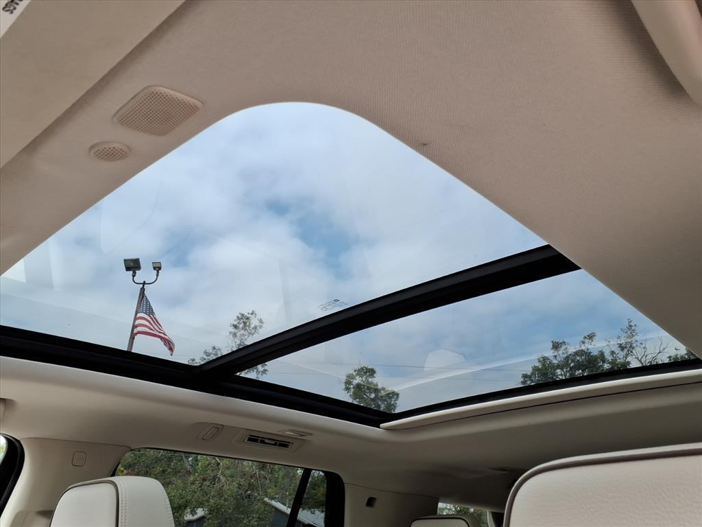 used 2021 GMC Yukon car, priced at $51,995