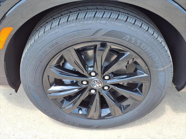 new 2025 Buick Envista car, priced at $29,475