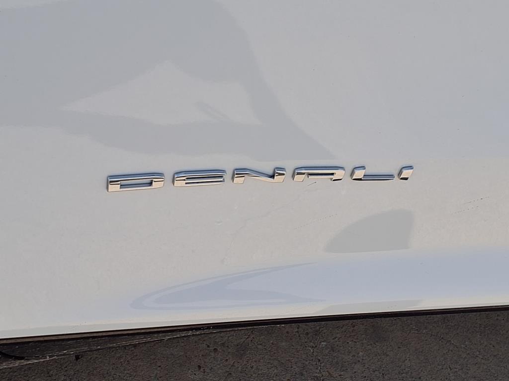 new 2026 GMC Acadia car, priced at $60,195