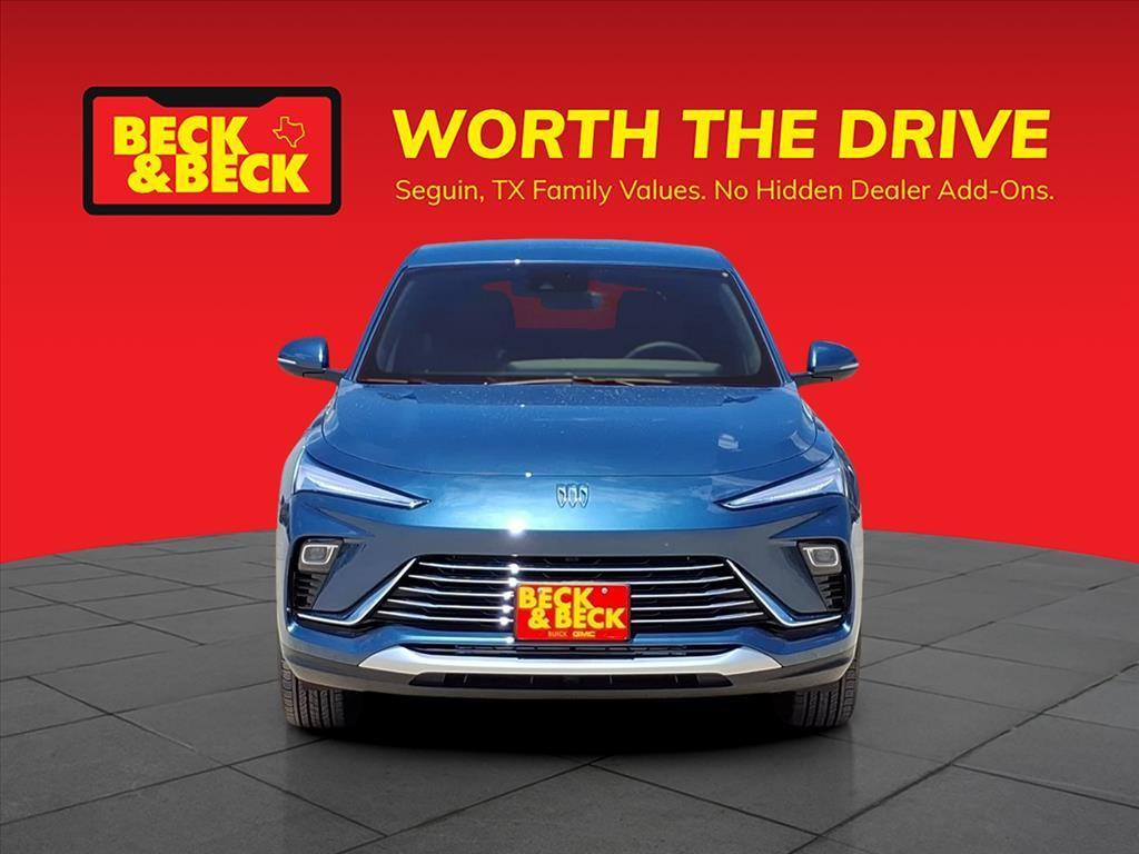 new 2025 Buick Envista car, priced at $25,280