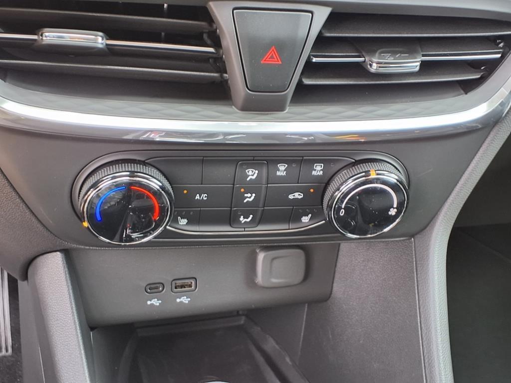 new 2026 Buick Encore GX car, priced at $26,575