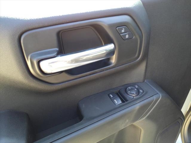 new 2025 GMC Sierra 1500 car, priced at $32,085