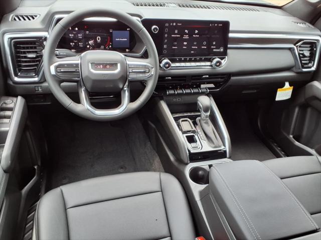 new 2025 GMC Canyon car, priced at $40,895