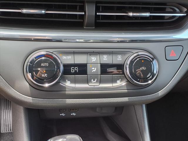 new 2025 Buick Envista car, priced at $24,880